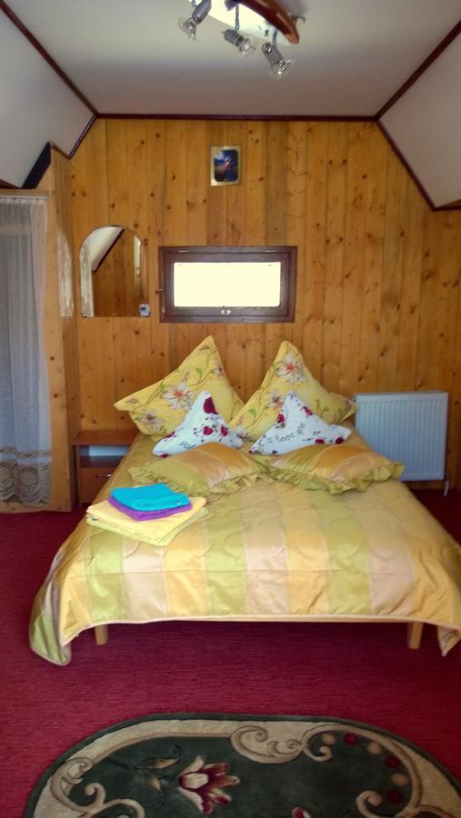 Casa Florea Poiana Stampei Zewnętrze zdjęcie