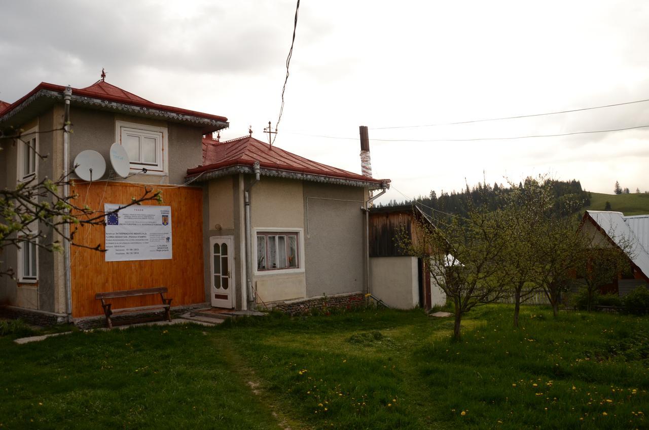 Casa Florea Poiana Stampei Zewnętrze zdjęcie